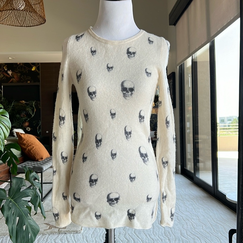 Skull Cashmere long sleeve top